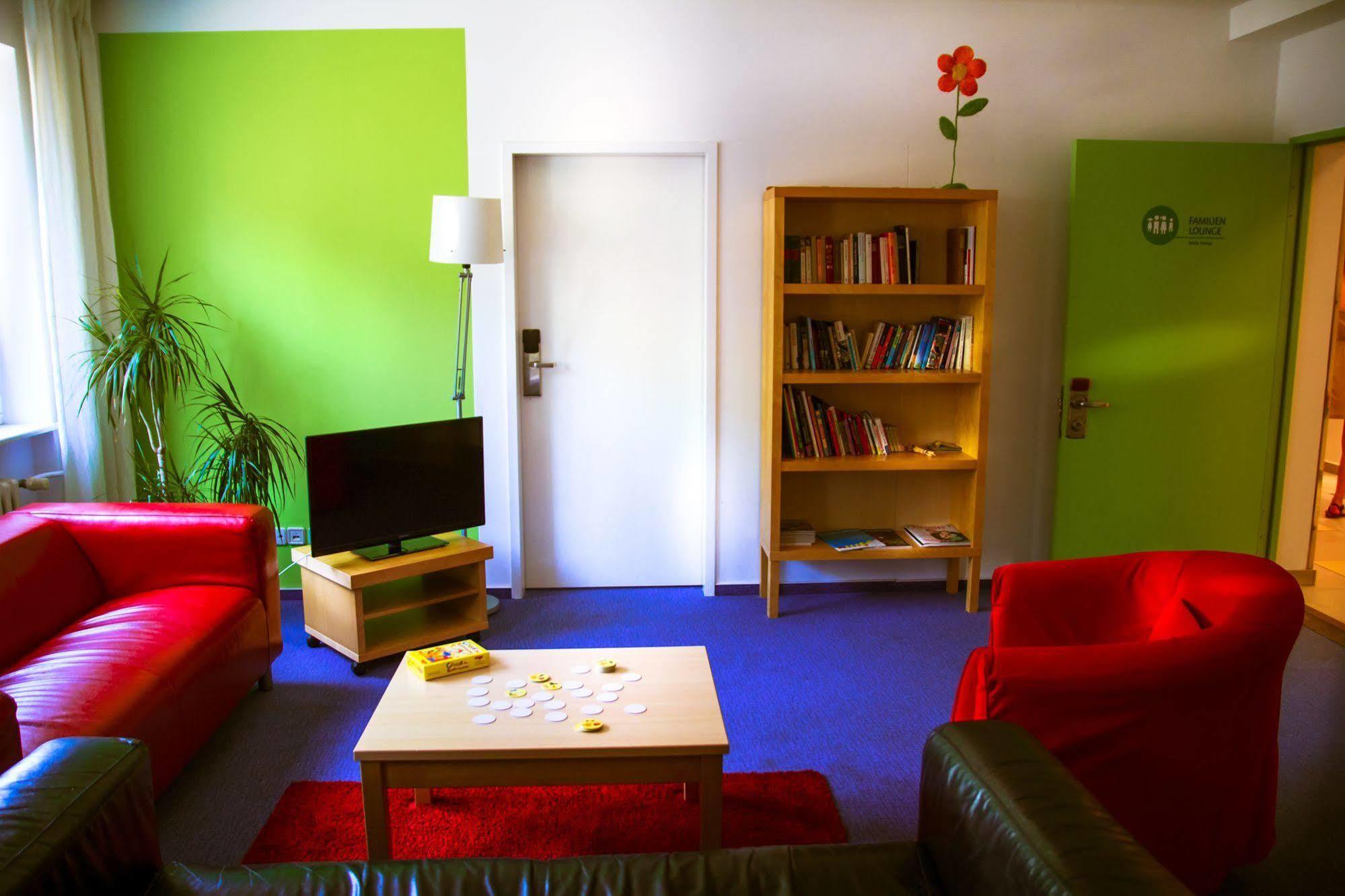 Hostal Martas Gaestehaeuser Hauptbahnhof