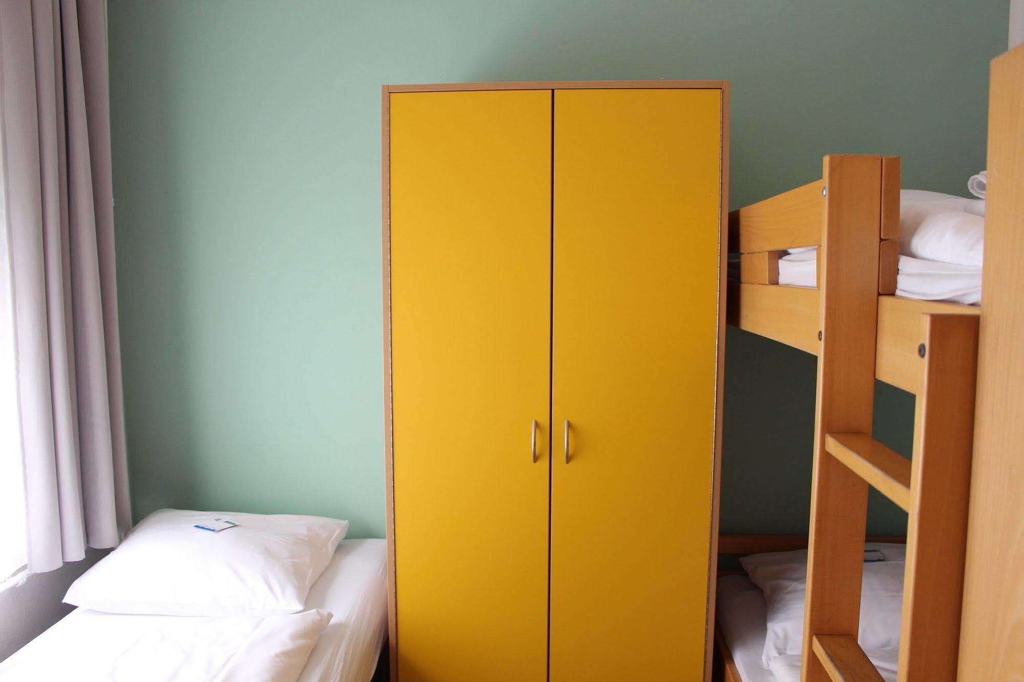 Martas Gaestehaeuser Hauptbahnhof Hostal *