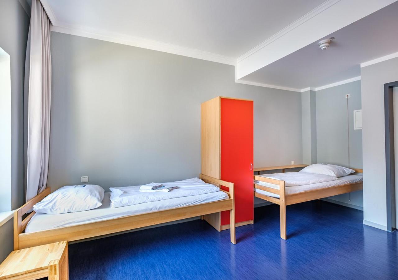 Martas Gaestehaeuser Hauptbahnhof Hostal *