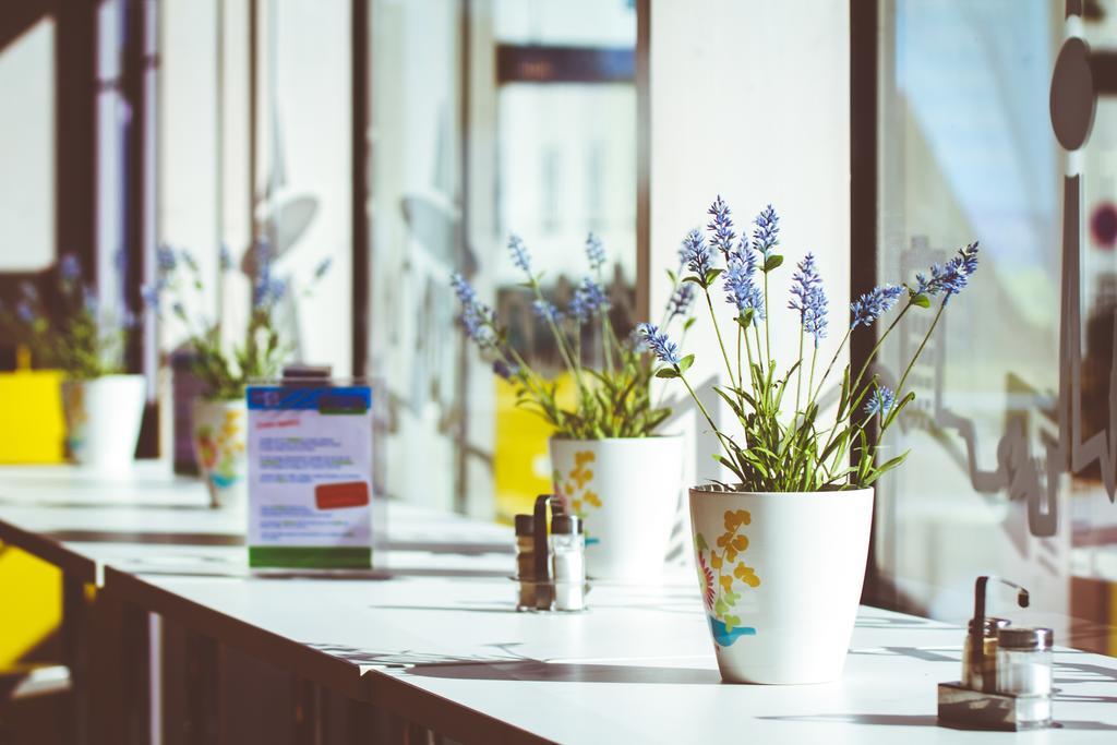 Hostel Jugendgästehaus Hauptbahnhof Berlin